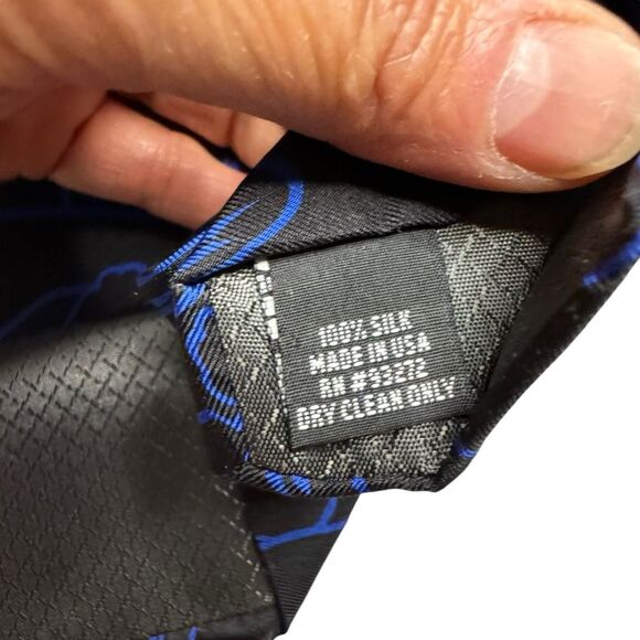 Silk Men's Balancine The Tie Works Blue Ghosts Disney Mickey Mouse - Picture 3 of 5